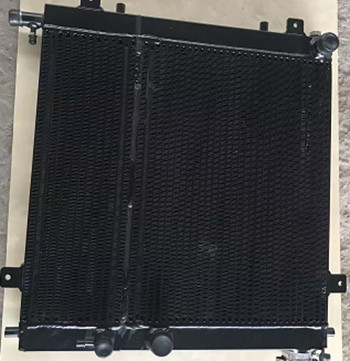 发动机水箱#2458362 发动机水箱#2458362