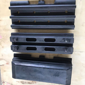 摊铺机履带板400长分体总成#2249777 摊铺机履带板400长分体总成#2249777